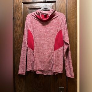 CHAMPION Duodry Athletic Red Funnel Neck Vented Long-Sleeved Pullover, Size L